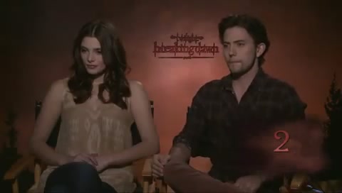 Ashley-Greene-dot-nl_BreakingDawnInterview-T4-0046.jpg