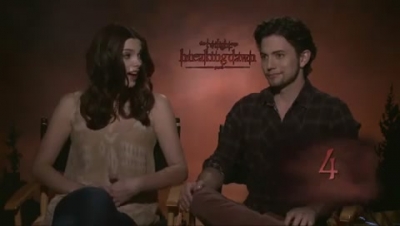 Ashley-Greene-dot-nl_BreakingDawnInterview-T4-0098.jpg