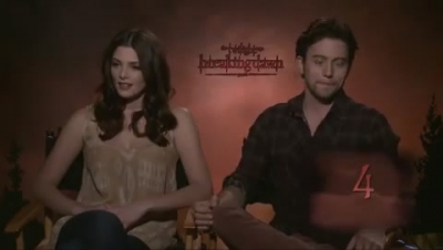 Ashley-Greene-dot-nl_BreakingDawnInterview-T4-0148.jpg