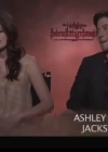 Ashley-Greene-dot-nl_BreakingDawnInterview-TheHotHitsLA0001.jpg