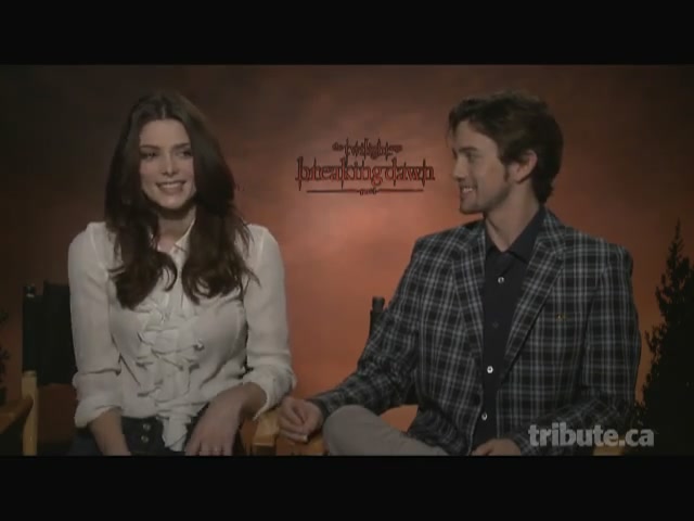 Ashley-Greene-dot-nl_BreakingDawnInterview-TributeMovies0066.jpg