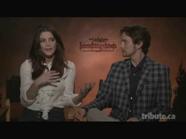 Ashley-Greene-dot-nl_BreakingDawnInterview-TributeMovies0093.jpg