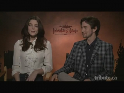 Ashley-Greene-dot-nl_BreakingDawnInterview-TributeMovies0053.jpg