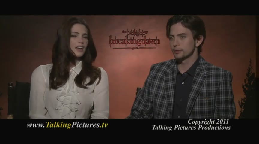 Ashley-Greene-dot-nl_BreakingDawnInterview-TvsTalkingPictures0010.jpg Ashley-Greene-dot-nl_BreakingDawnInterview-TvsTalkingPictures0010.jpg
