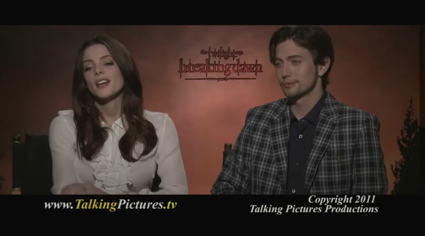 Ashley-Greene-dot-nl_BreakingDawnInterview-TvsTalkingPictures0161.jpg Ashley-Greene-dot-nl_BreakingDawnInterview-TvsTalkingPictures0161.jpg