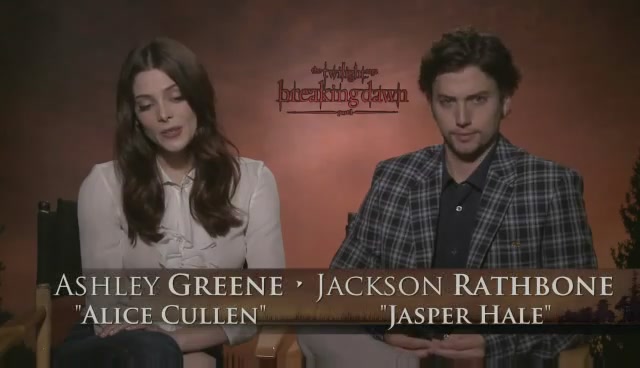 Ashley-Greene-dot-nl_BreakingDawnInterview-Yahoo0000.jpg