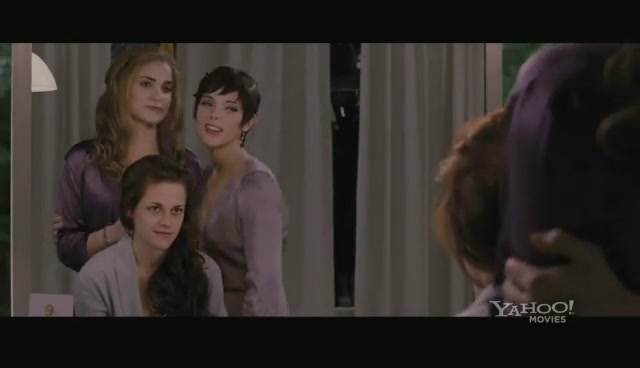 Ashley-Greene-dot-nl_BreakingDawnInterview-Yahoo0013.jpg