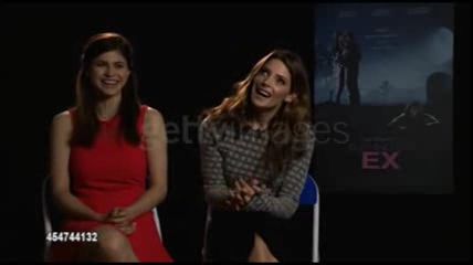 Ashley-Greene-dot-nl_BuryingTheEx-GettyImages-interview0063.jpg