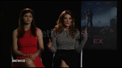 Ashley-Greene-dot-nl_BuryingTheEx-GettyImages-interview0093.jpg