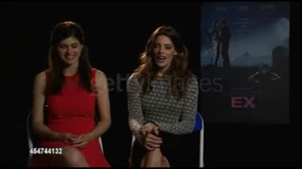 Ashley-Greene-dot-nl_BuryingTheEx-GettyImages-interview0142.jpg