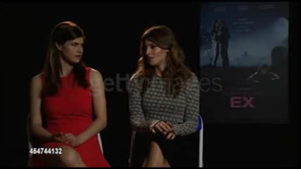 Ashley-Greene-dot-nl_BuryingTheEx-GettyImages-interview0189.jpg