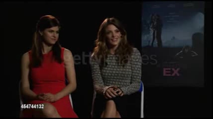 Ashley-Greene-dot-nl_BuryingTheEx-GettyImages-interview0195.jpg
