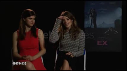 Ashley-Greene-dot-nl_BuryingTheEx-GettyImages-interview0196.jpg
