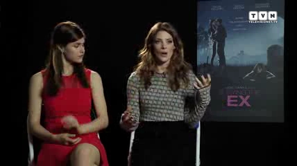 Ashley-Greene-dot-nl_BuryingTheEx-televisionet-interview0022.jpg