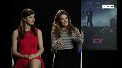 Ashley-Greene-dot-nl_BuryingTheEx-televisionet-interview0031.jpg