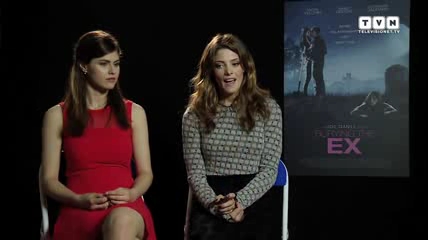 Ashley-Greene-dot-nl_BuryingTheEx-televisionet-interview0036.jpg