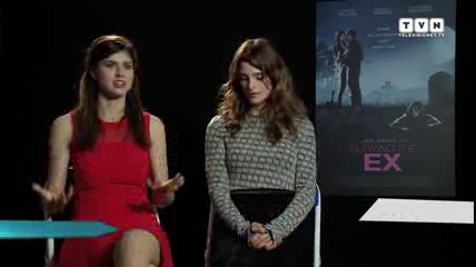 Ashley-Greene-dot-nl_BuryingTheEx-televisionet-interview0056.jpg