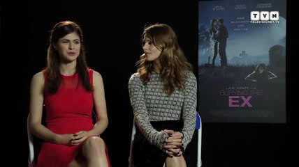 Ashley-Greene-dot-nl_BuryingTheEx-televisionet-interview0102.jpg
