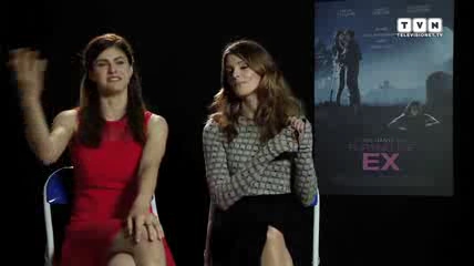 Ashley-Greene-dot-nl_BuryingTheEx-televisionet-interview0115.jpg