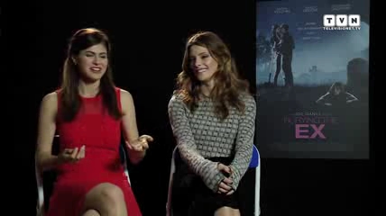 Ashley-Greene-dot-nl_BuryingTheEx-televisionet-interview0153.jpg