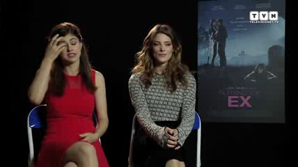 Ashley-Greene-dot-nl_BuryingTheEx-televisionet-interview0155.jpg