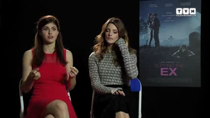 Ashley-Greene-dot-nl_BuryingTheEx-televisionet-interview0160.jpg