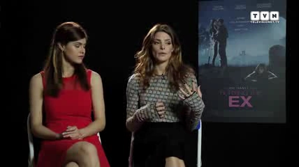 Ashley-Greene-dot-nl_BuryingTheEx-televisionet-interview0206.jpg