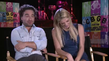 ashley-greene-dot-nl_CGBG-interviews-ClevverNews0138.jpg