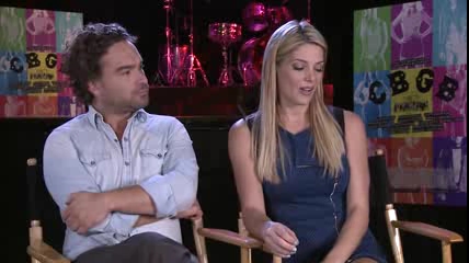 ashley-greene-dot-nl_CGBG-interviews-ClevverNews0167.jpg