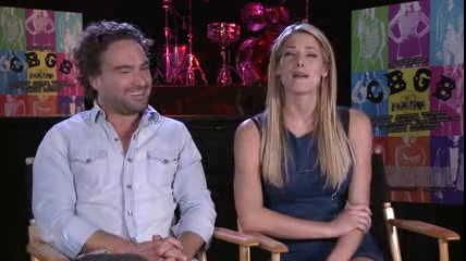 ashley-greene-dot-nl_CGBG-interviews-ClevverNews0227.jpg