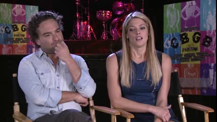 ashley-greene-dot-nl_CGBG-interviews-ClevverNews0364.jpg