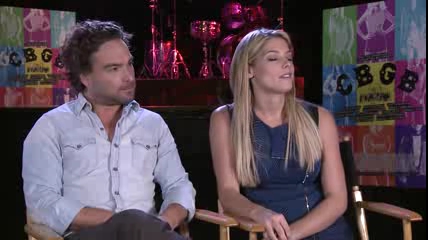 ashley-greene-dot-nl_CGBG-interviews-ClevverNews0420.jpg