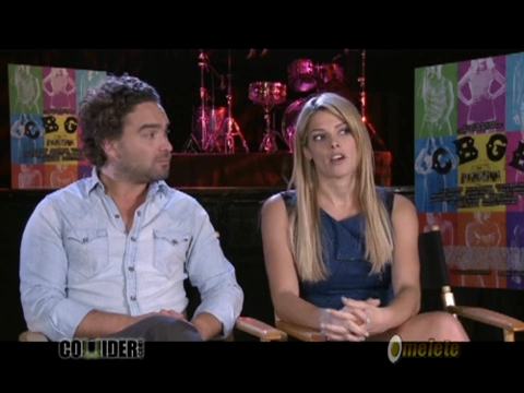 ashley-greene-dot-nl_CGBG-interviews-Collider0012.jpg