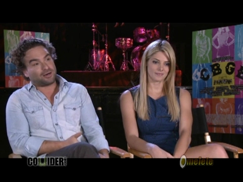 ashley-greene-dot-nl_CGBG-interviews-Collider0034.jpg