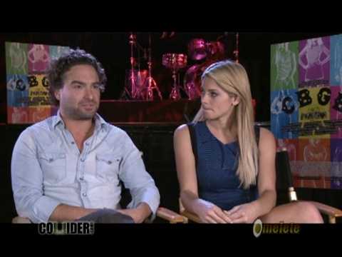 ashley-greene-dot-nl_CGBG-interviews-Collider0097.jpg