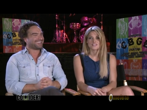 ashley-greene-dot-nl_CGBG-interviews-Collider0131.jpg