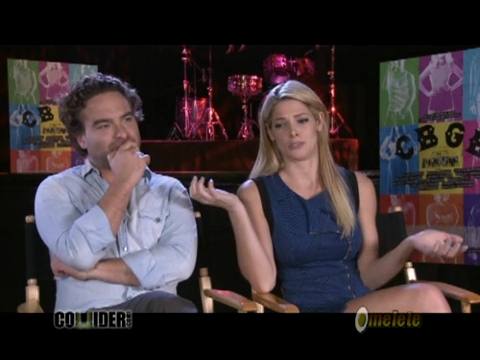 ashley-greene-dot-nl_CGBG-interviews-Collider0153.jpg