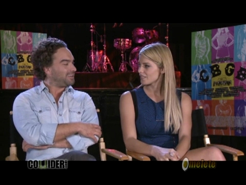 ashley-greene-dot-nl_CGBG-interviews-Collider0188.jpg
