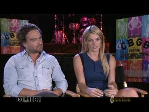 ashley-greene-dot-nl_CGBG-interviews-Collider0198.jpg