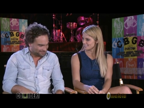 ashley-greene-dot-nl_CGBG-interviews-Collider0206.jpg