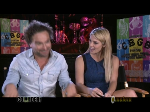 ashley-greene-dot-nl_CGBG-interviews-Collider0207.jpg