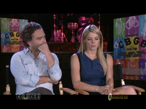 ashley-greene-dot-nl_CGBG-interviews-Collider0223.jpg