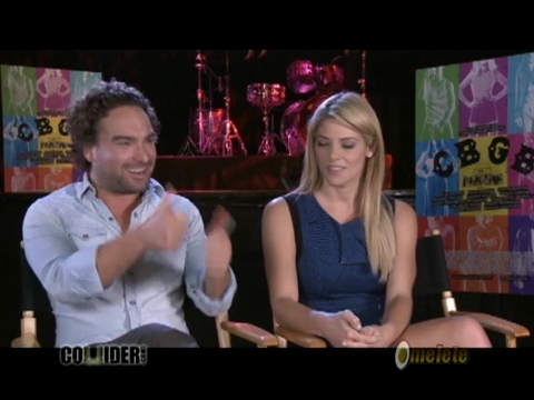 ashley-greene-dot-nl_CGBG-interviews-Collider0254.jpg