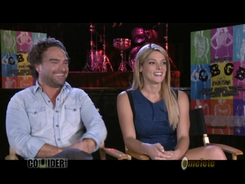ashley-greene-dot-nl_CGBG-interviews-Collider0257.jpg