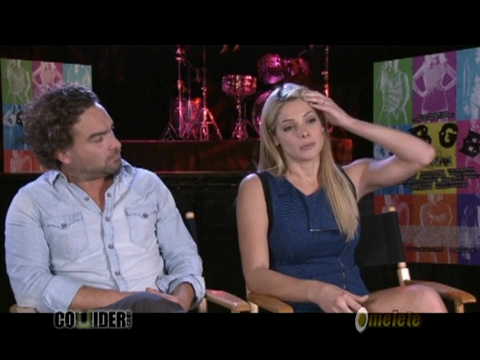 ashley-greene-dot-nl_CGBG-interviews-Collider0301.jpg