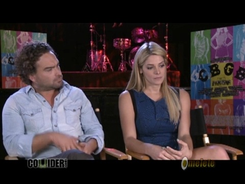 ashley-greene-dot-nl_CGBG-interviews-Collider0318.jpg