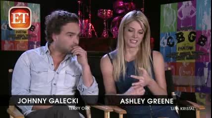 ashley-greene-dot-nl_CGBG-interviews-ETOnline0006.jpg