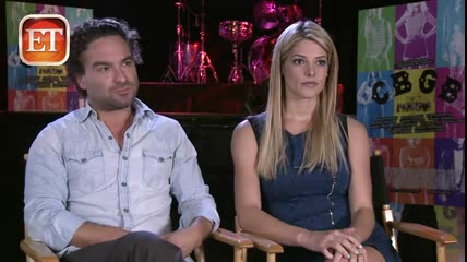 ashley-greene-dot-nl_CGBG-interviews-ETOnline0112.jpg