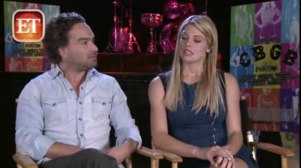 ashley-greene-dot-nl_CGBG-interviews-ETOnline0114.jpg