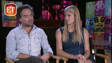 ashley-greene-dot-nl_CGBG-interviews-ETOnline0136.jpg